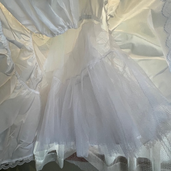 David’s Bridal Fit & Flare Slip white size 10 w/ zipper sleeveless NWT - Picture 2 of 12